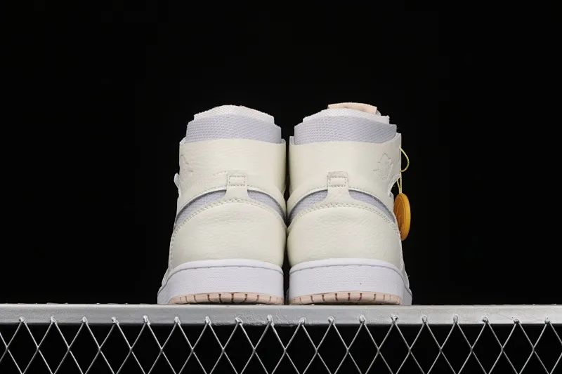 All categories Air Jordan Jordan series basketball shoes Air Jordan 1 High G version Air Jordan 1 Zoom Air CMFT AJ1 Joe 1 Pearl White high-top basketball shoes CT0979-107